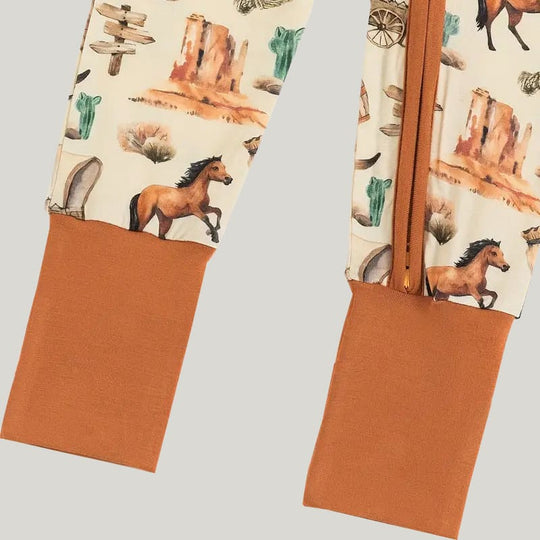 Bamboo Fiber Baby Sleepsuits Soft Skin-Friendly And Breathable Horse Pattern Onesie