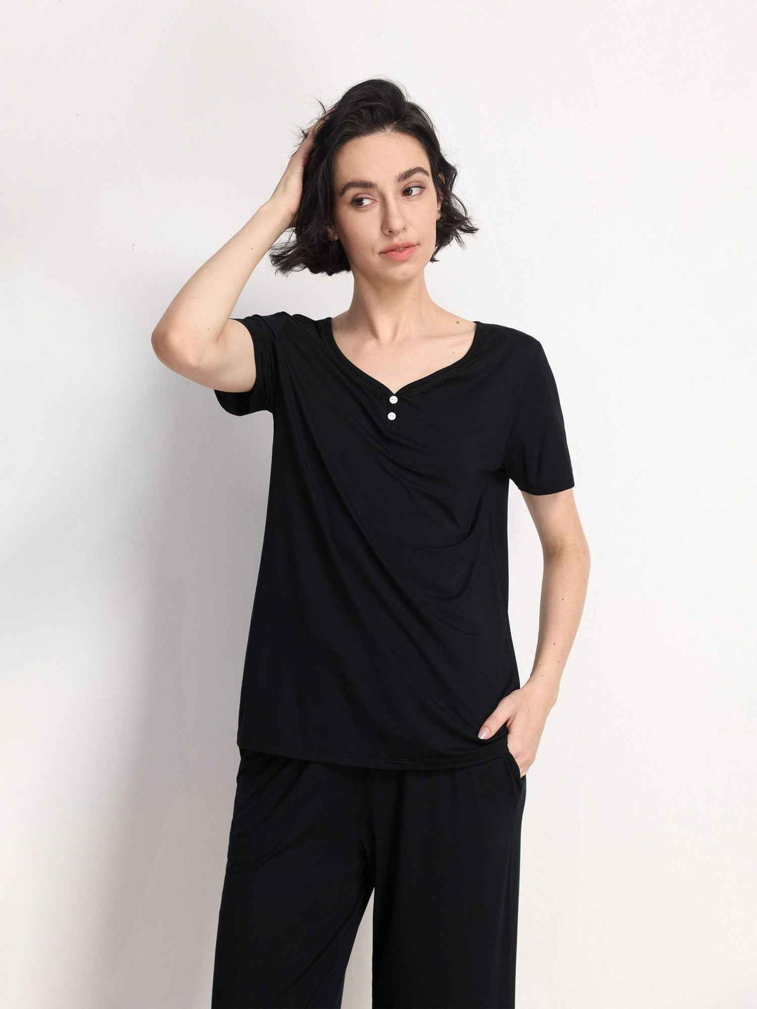 Custom Premium™ Bamboo Lace V-Neck Capri Set Manufacturer