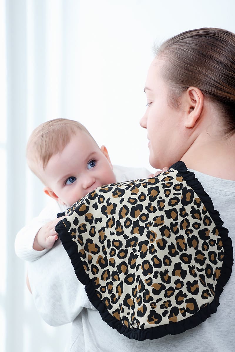 Customized Bulk Bamboo Baby Bibs