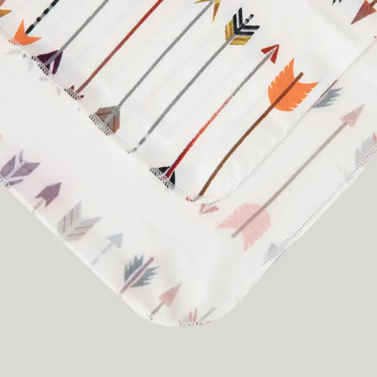 Soft And Comfortable Bamboo Fiber Newborn Blanket Swaddle With Bean Hat With Cupid'S Arrow Pattern
