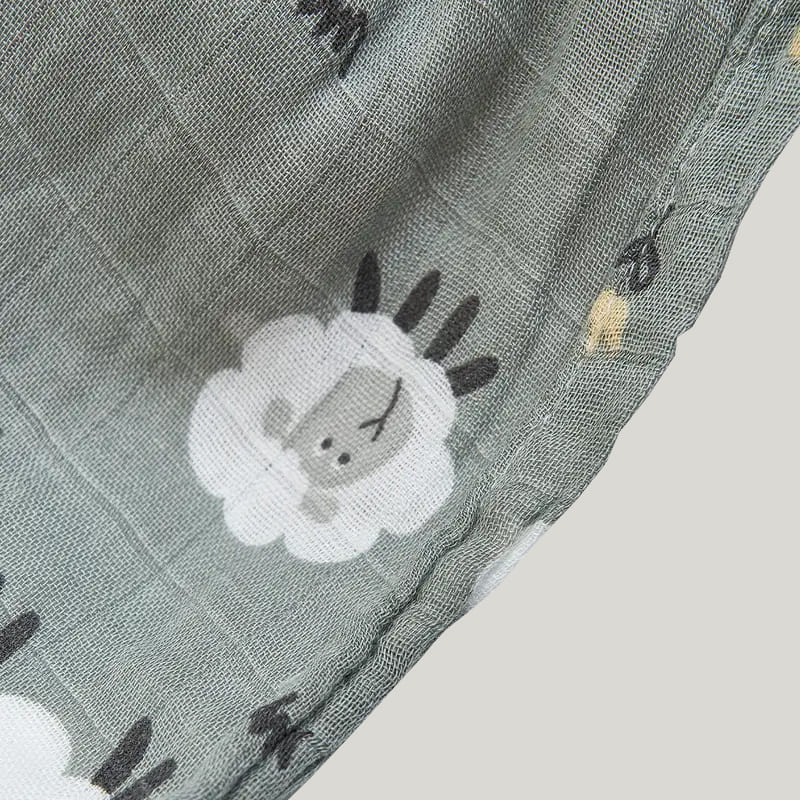 Skin-Friendly Breathable Newborn Blanket Swaddle Cotton Comfy Muslin Wraps Custom With Sheep Pattern