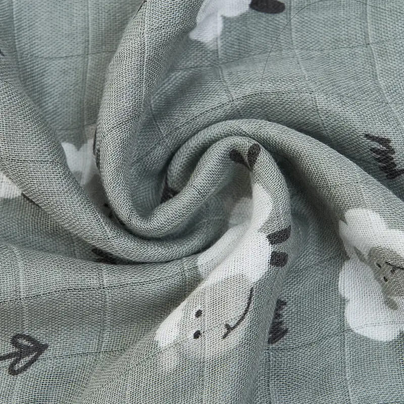 Skin-Friendly Breathable Newborn Blanket Swaddle Cotton Comfy Muslin Wraps Custom With Sheep Pattern