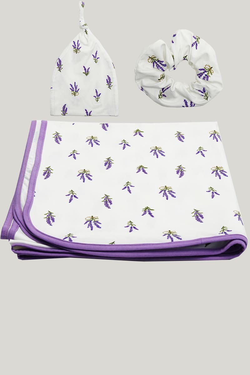 Customized Newborn Blanket Outfits