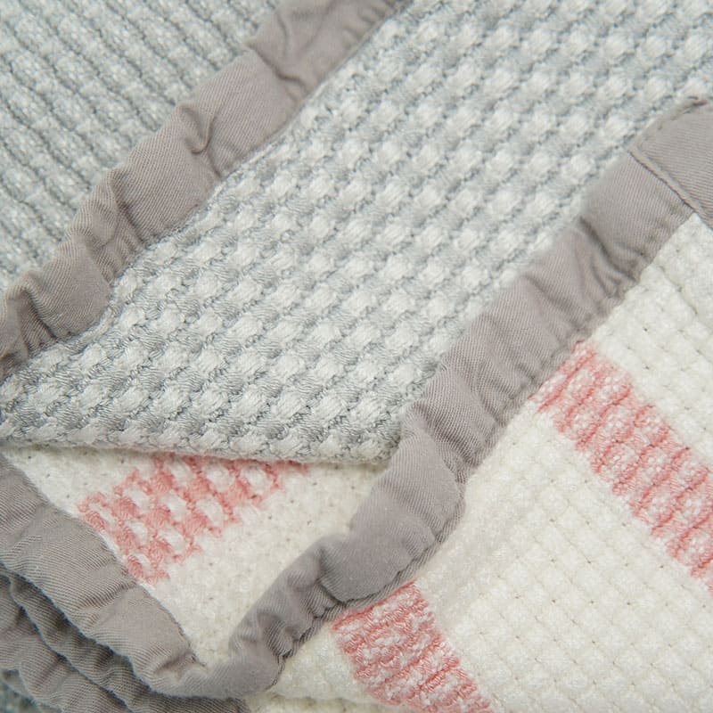 Skin-Friendly And Breathable Bamboo Viscose Waffle Throw Blankets-2416780018